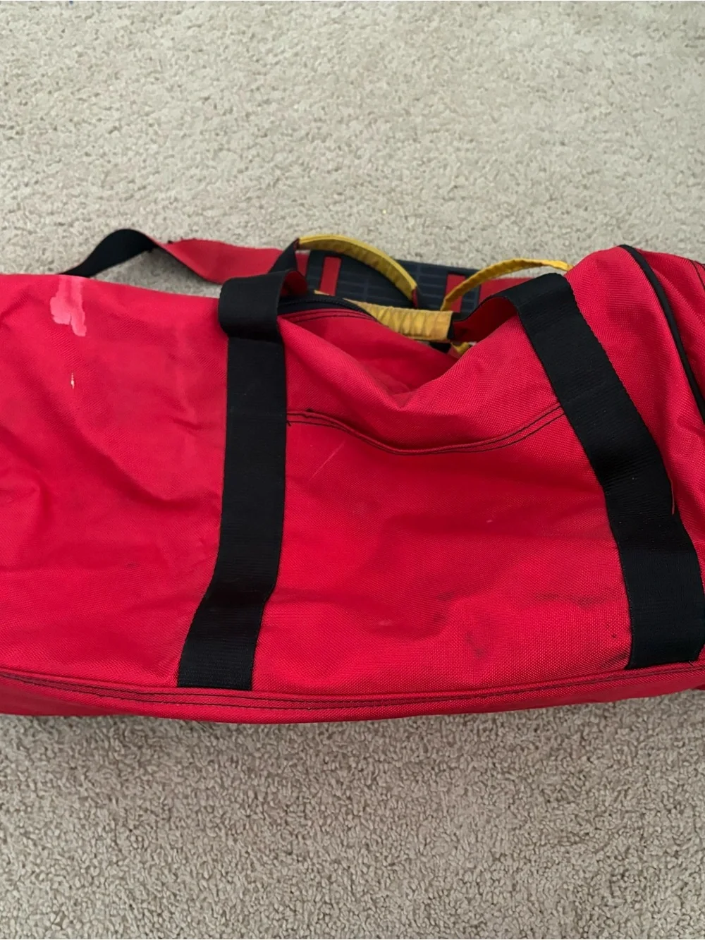 Marlboro Red Adventure Team Duffel with Black Straps